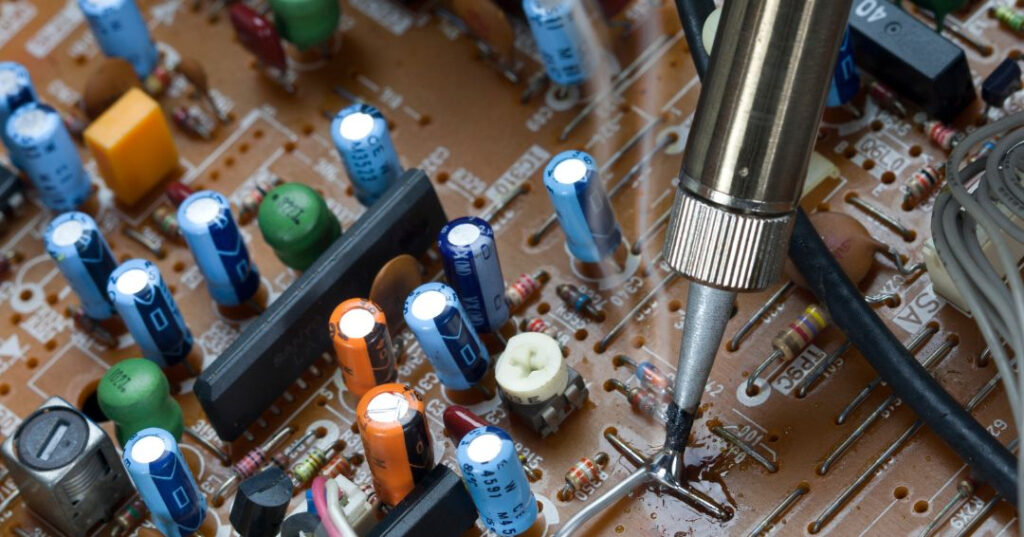 Conserto de Bebedouro em Uberlândia | Assistência Perto de Mim placa eletronica com falhas ou sem funcionamento